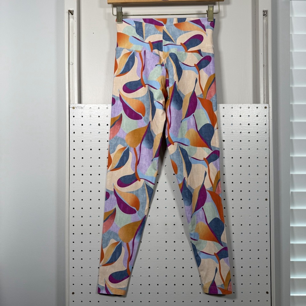 Booty by Brabants Colorful Cheerful Leggings Cropped Fitness‎ Yoga Pants - XS